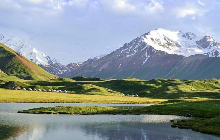 Pamir Nomad Yurt Camp 호텔 Kara-Kavak 외부 사진